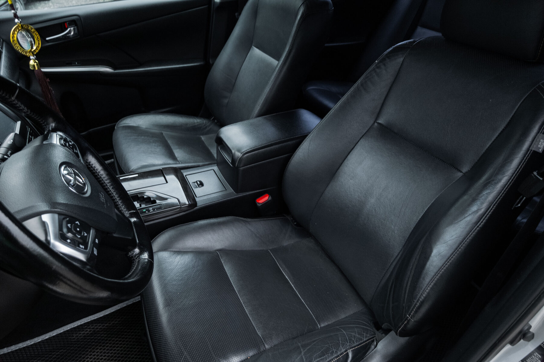 Toyota Camry, задний ракурс